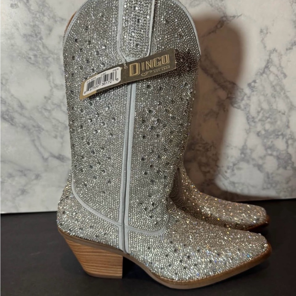 Dingo Women's Glittering Silver Heeled Boots